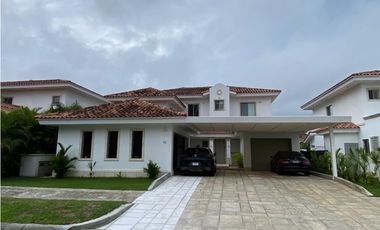 VENTA DE CASA EN SANTA MARIA, PH FAIRWAY ESTATE