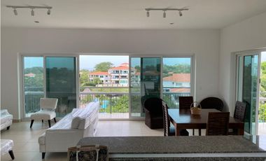 SE VENDE APARTAMENTO EN PUNTA BARCO