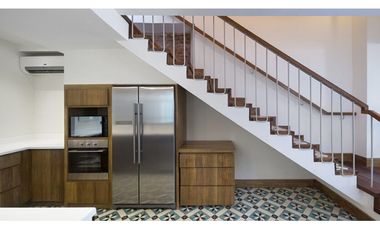 Casa Bandera - Apartamentos y Locales Comerciales en Casco Viejo