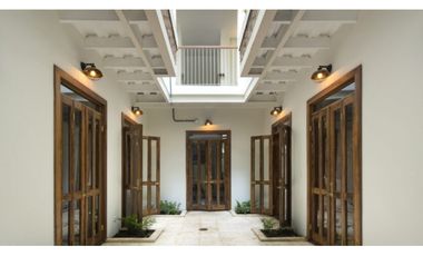 Casa Bandera - Apartamentos y Locales Comerciales en Casco Viejo