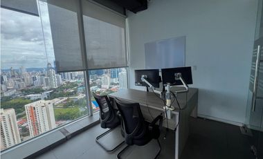 VENTA / ALQUILER – Oficina amoblada en Torre Oceania