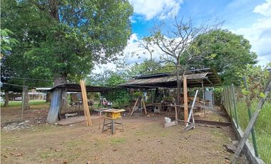 Propiedad en venta  Calle C Sur entre Avenida 4 y 5 Oeste