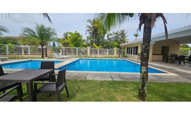 Amplia Residencia en Villas del Golf 2 – Villa Alta