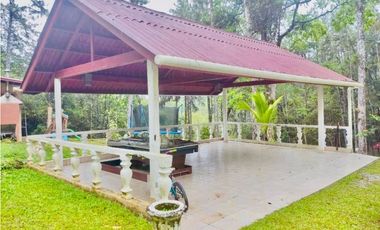 Venta Casa en Altos de Cerro Azul