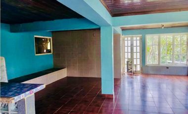 Venta Casa en Altos de Cerro Azul