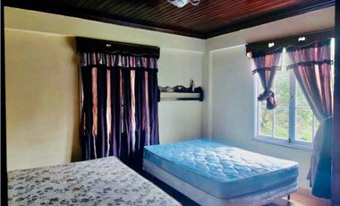 Venta Casa en Altos de Cerro Azul