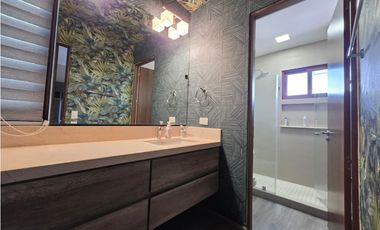 VENTA DE CASA EN PH GARDENIAS, BRISAS DEL GOLF