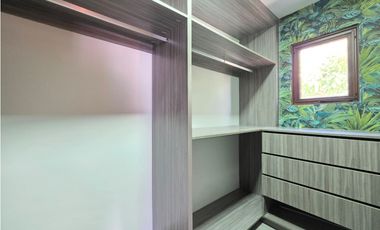 VENTA DE CASA EN PH GARDENIAS, BRISAS DEL GOLF