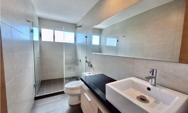 Apartamento en Venta en Costa del Este Primera Línea - PH Altamar