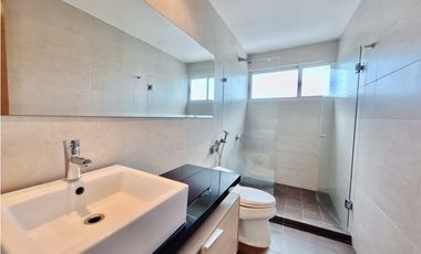 Apartamento en Venta en Costa del Este Primera Línea - PH Altamar
