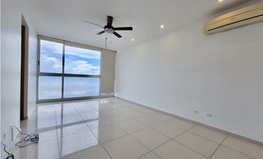 Apartamento en Venta en Costa del Este Primera Línea - PH Altamar