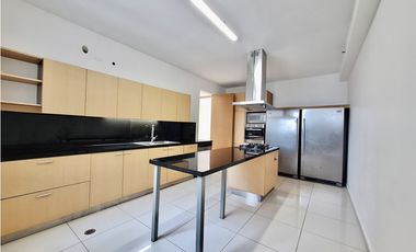 Apartamento en Venta en Costa del Este Primera Línea - PH Altamar