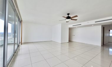 Apartamento en Venta en Costa del Este Primera Línea - PH Altamar