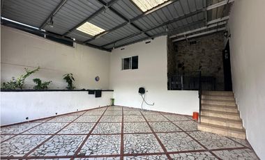 VENTA CASA EN LAS CUMBRES URB. PRADERAS DEL ROCIO (OF)