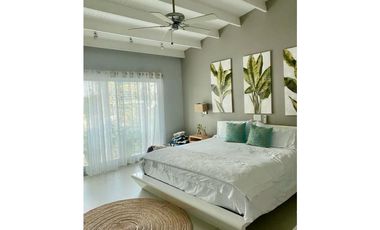 Se Vende exclusiva residencia en La Alameda (LM)