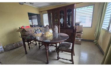 Se Vende casa en Miraflores, Villa Cáceres - Bethania (LG)