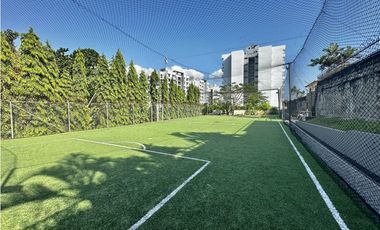 Se vende y alquila casa en Paseo Dorado, Condado del Rey