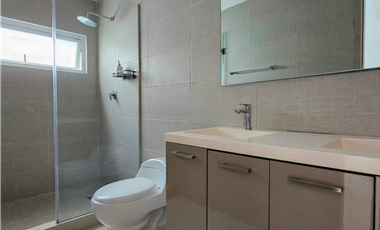 Se Alquila Apartamento en 43 GV, Bella Vista