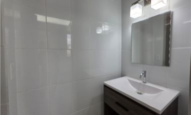 ALQUILER CASA COMERCIAL DÚPLEX EN SAN FRANCISCO (GS)