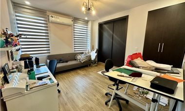 Se vende casa remodelada en El Carmen