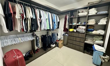 Se vende casa remodelada en El Carmen