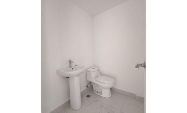 ALQUILER DE OFICINA TERMINADA 112 M2 EN OBARRIO SORTIS CP