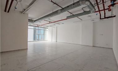 ALQUILER DE OFICINA TERMINADA 112 M2 EN OBARRIO SORTIS CP
