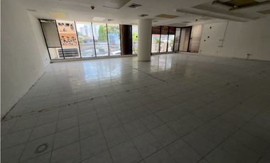 LOCAL COMERCIAL EN VA ESPAÑA – CALLE 51