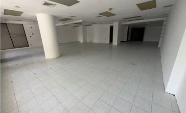 LOCAL COMERCIAL EN VA ESPAÑA – CALLE 51