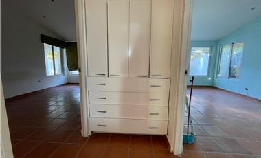 se Vende Casa en Costa Esmeralda