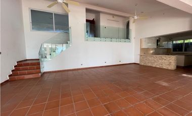 se Vende Casa en Costa Esmeralda