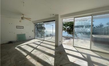 se Vende Casa en Costa Esmeralda