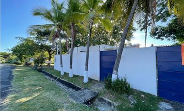 se Vende Casa en Costa Esmeralda