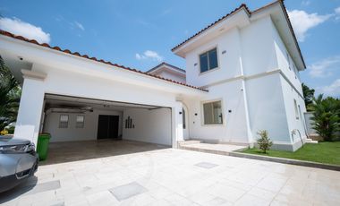 venta de casa en Santa Maria