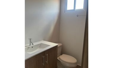 ALQUILO CASA DÙPLEX NUEVA – PH BAMBU GARDENS NUEVO ARRAIJAN