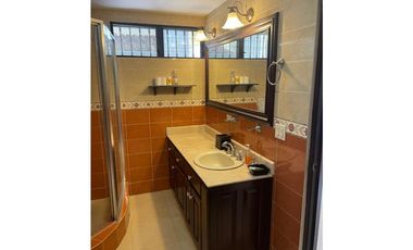 Casa en Venta en La Alameda | Amplia y Disponible Inmediatamente