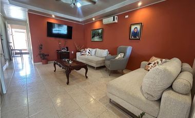 Casa en venta en Residencial Valle Dorado, La Chorrera