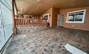 Casa en venta en Residencial Valle Dorado, La Chorrera
