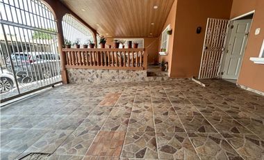 Casa en venta en Residencial Valle Dorado, La Chorrera