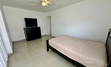Se vende apartamento en Altos del Golf, PH Villa Gabriela