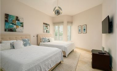 ¡Lujo Frente al Mar! Espectacular Apartamento en Buenaventura