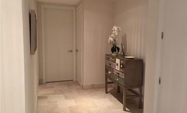 ¡Lujo Frente al Mar! Espectacular Apartamento en Buenaventura