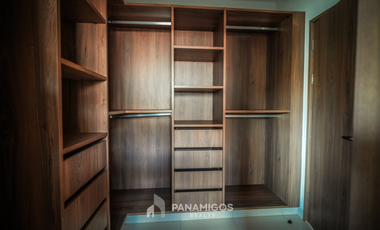 Casa en venta cerca de Altaplaza en Altos del Parque