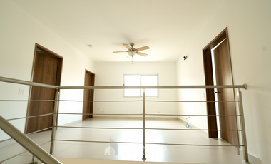 Casa en venta cerca de Altaplaza en Altos del Parque