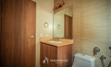 Casa en venta cerca de Altaplaza en Altos del Parque