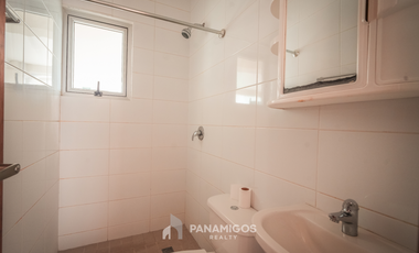 Casa en venta cerca de Altaplaza en Altos del Parque