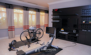 Casa de 4 recamaras de lujo en venta en Royal Pacific