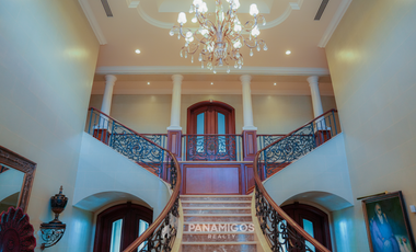 Casa de 4 recamaras de lujo en venta en Royal Pacific