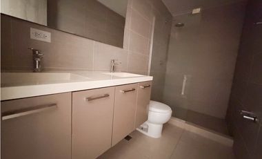 ALQUILER APARTAMENTO PH 43GV AVENIDA BALBOA