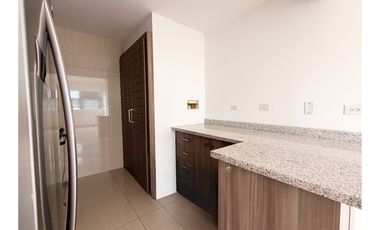 ALQUILER APARTAMENTO PH 43GV AVENIDA BALBOA